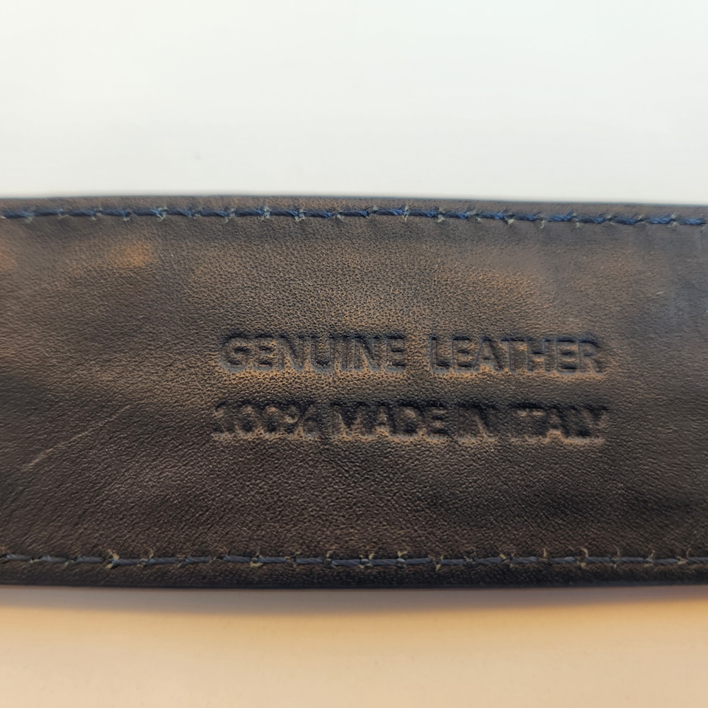 Johnny Was S/M Dark Navy Leather Belt with Floral Embroidery - Picture 4 of 10